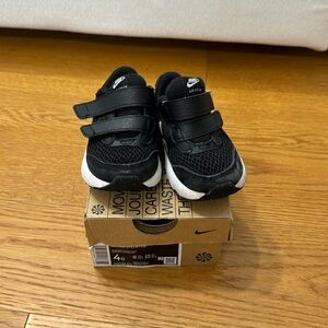 Boy's Toddler Black Nike Air Max DQ0286-001Sneakers Shoes size 4c black white